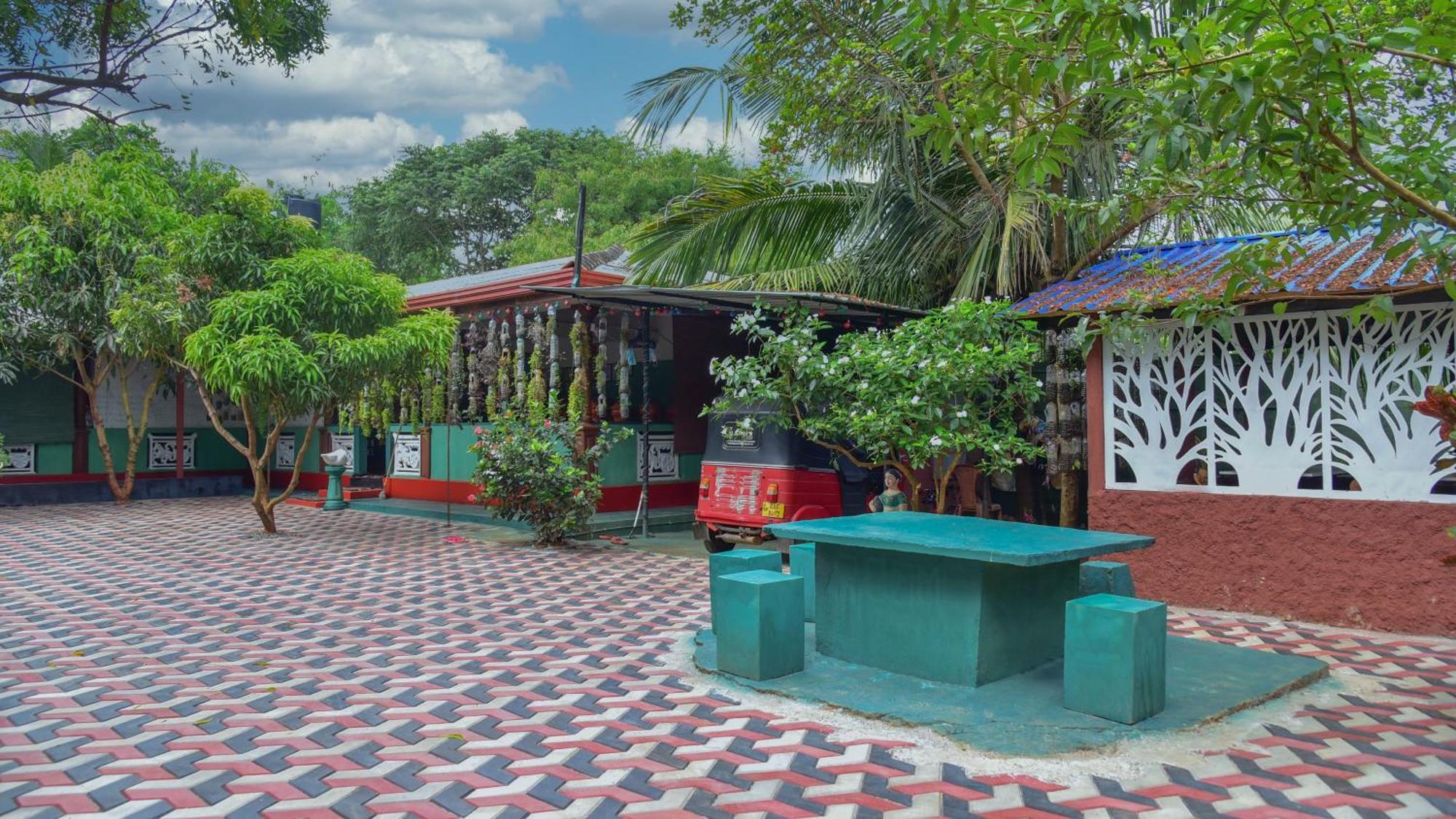 The King'S Garden Resort Dambulla Exterior photo